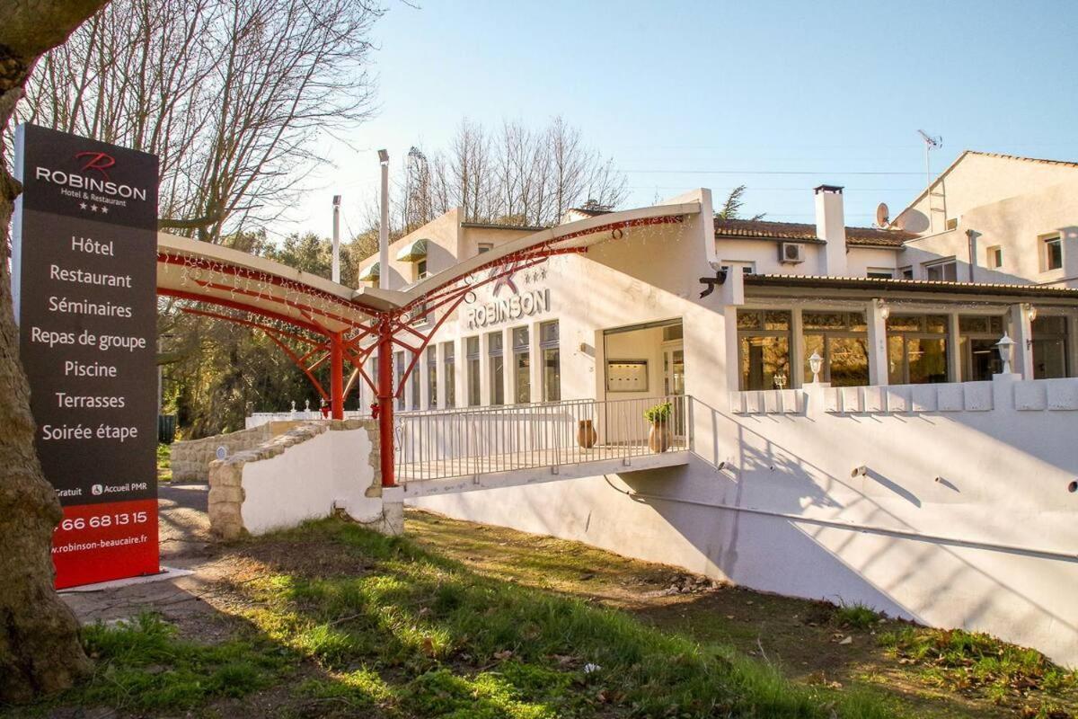 Hotel Le Robinson Beaucaire  Bagian luar foto